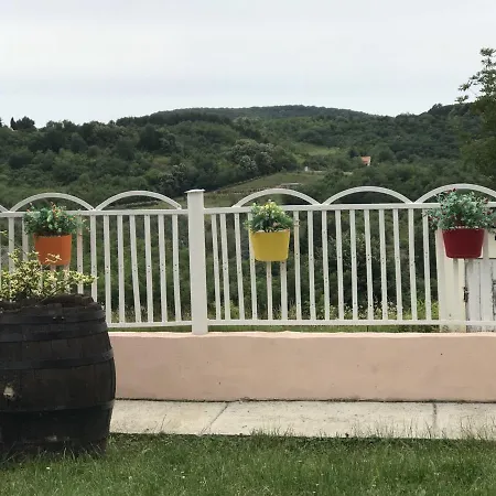 Holiday Home Stella Vrdnik Exterior photo